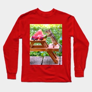 Chipmunk has a picnic Long Sleeve T-Shirt